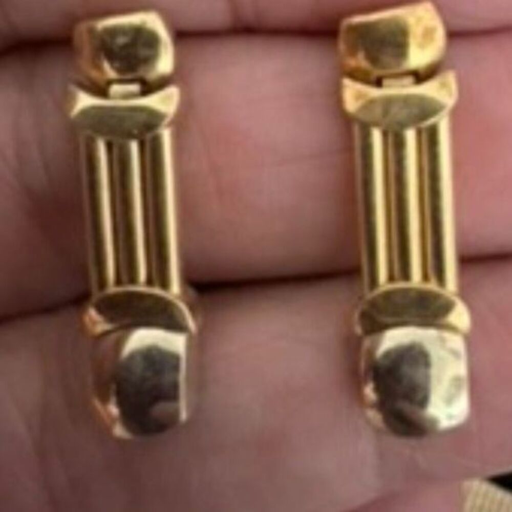 Vtg gold tone three bar dangle earrings